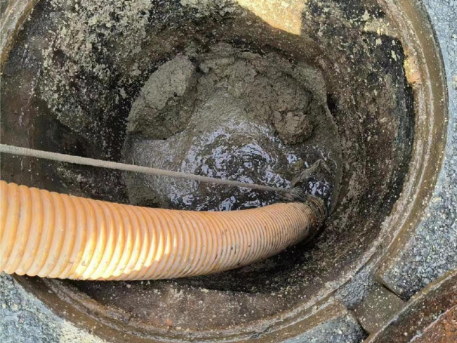 滨江化粪池清理